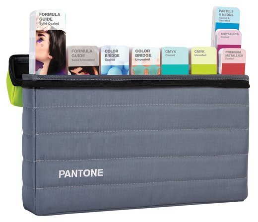 Цветовой справочник Pantone Portable Guide Studio 2020 фото