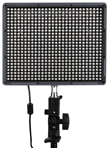 Светодиодный осветитель Aputure Amaran HR672W LED фото