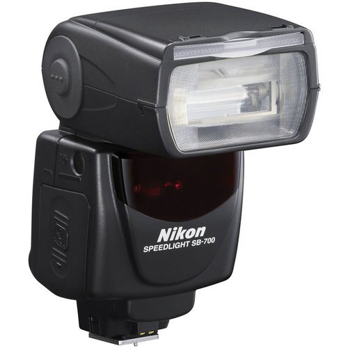 Фотовспышка Nikon Speedlight SB-700 фото