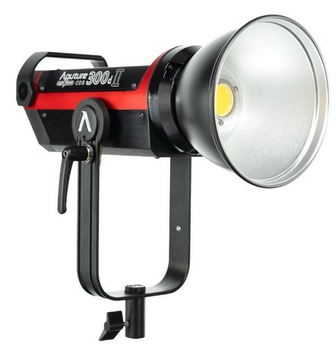 Светодиодный осветитель Aputure Light Storm LS C300D II V-mount Kit фото