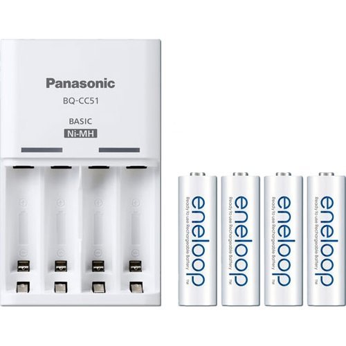 Зарядное устройство Panasonic Basic (K-KJ51MCC40E) для 2 или 4 акк АА/ААА Ni-MH + 4шт АА 1900 мАч фото